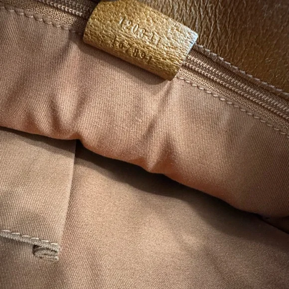 Gucci Brown and Tan crossbody Bag - Picture 14 of 16